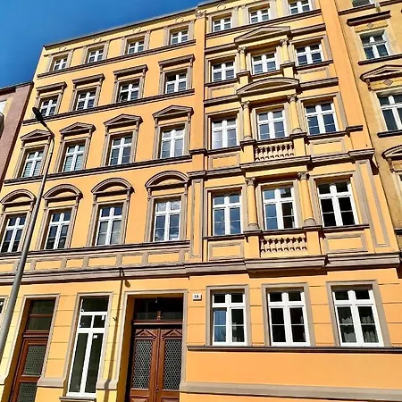 Boutique - Old Town